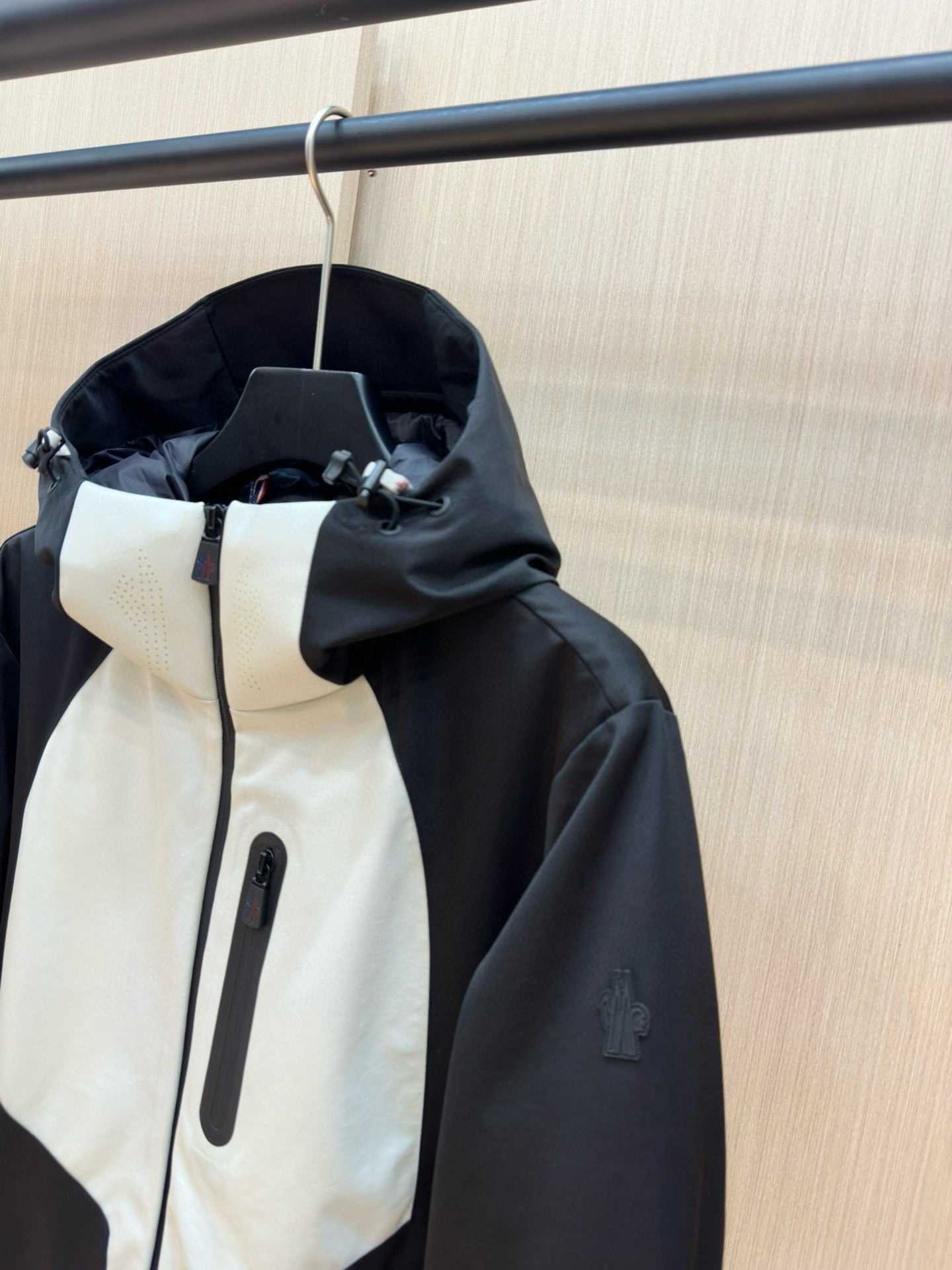MNC Jacket