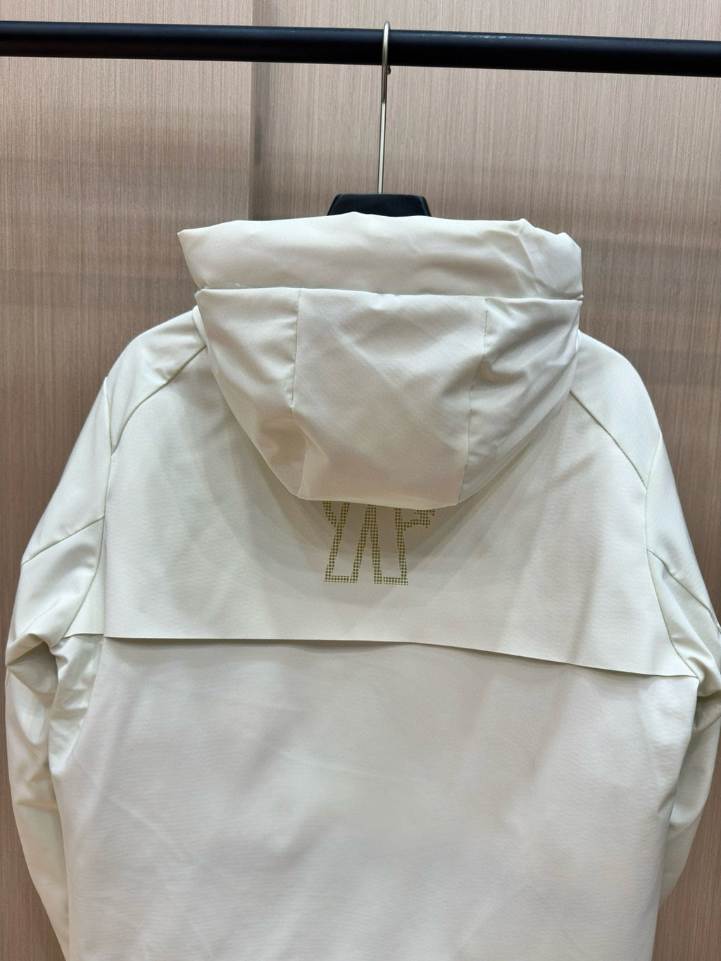 MNC Windbreaker