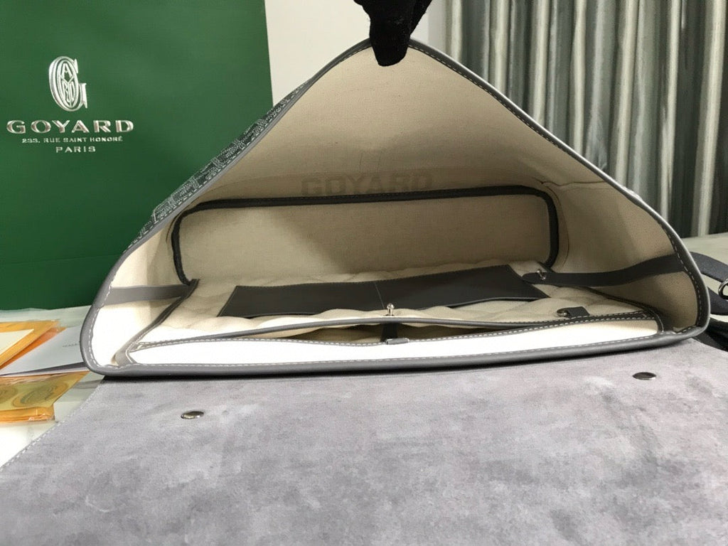 GYD Messenger Bag