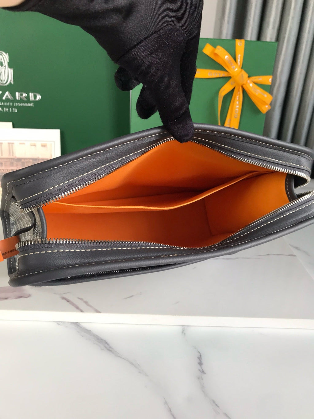 GYD Jouvence Toiletry Bag