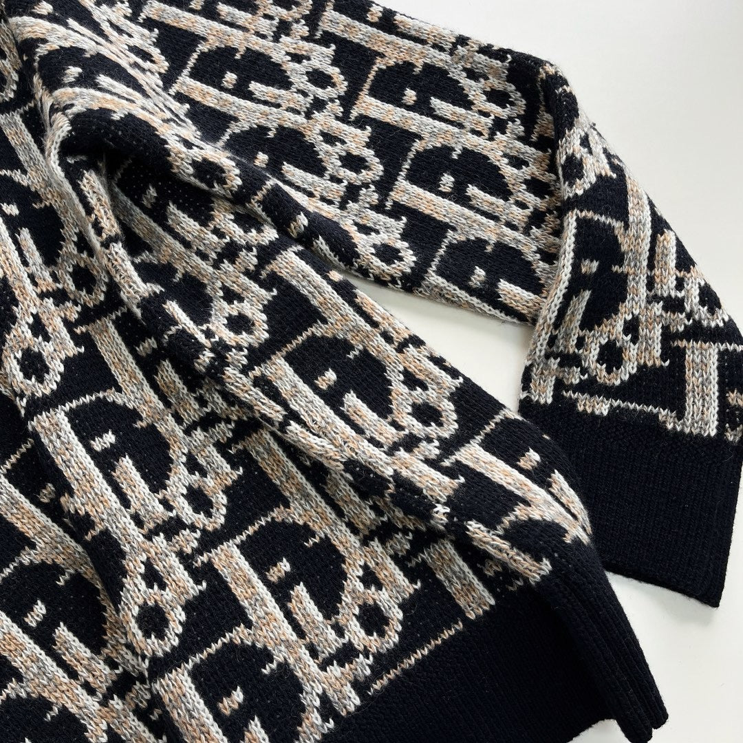 CD Sweater