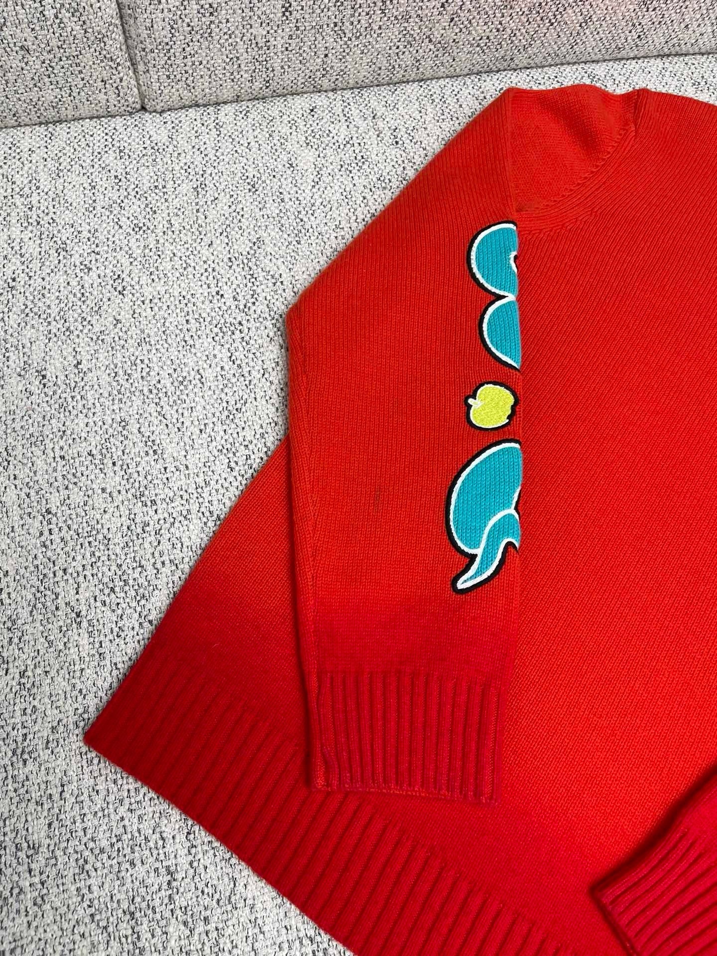 CD Sweater