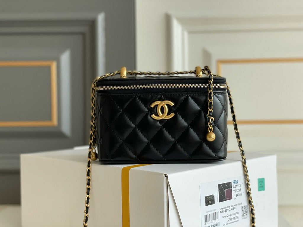 CNL 24C Vanity Bag