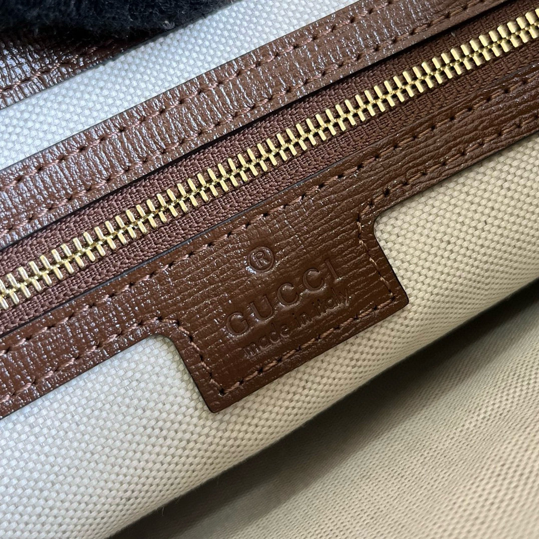 GC Messenger Bag