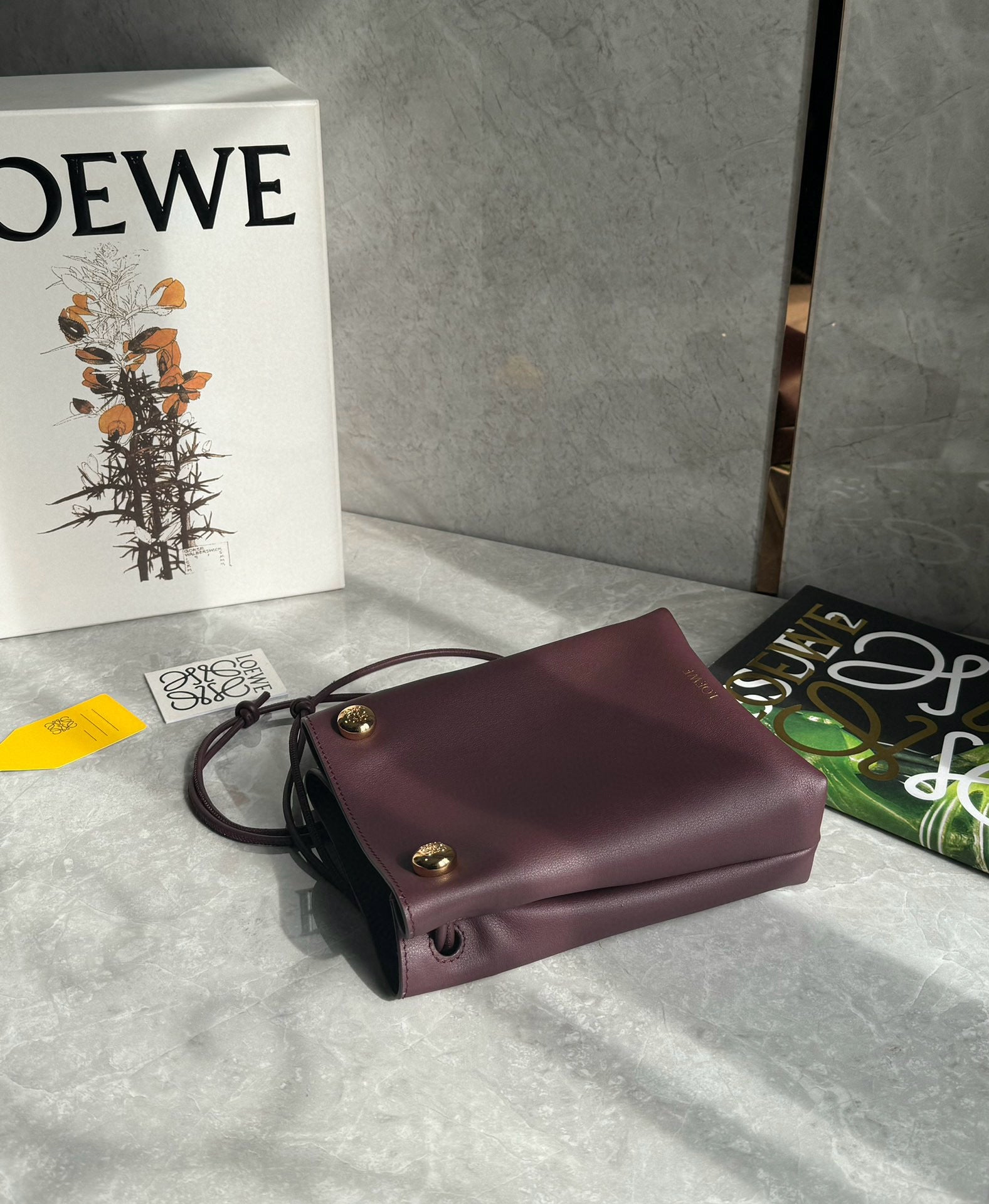 LW Pebble Leather