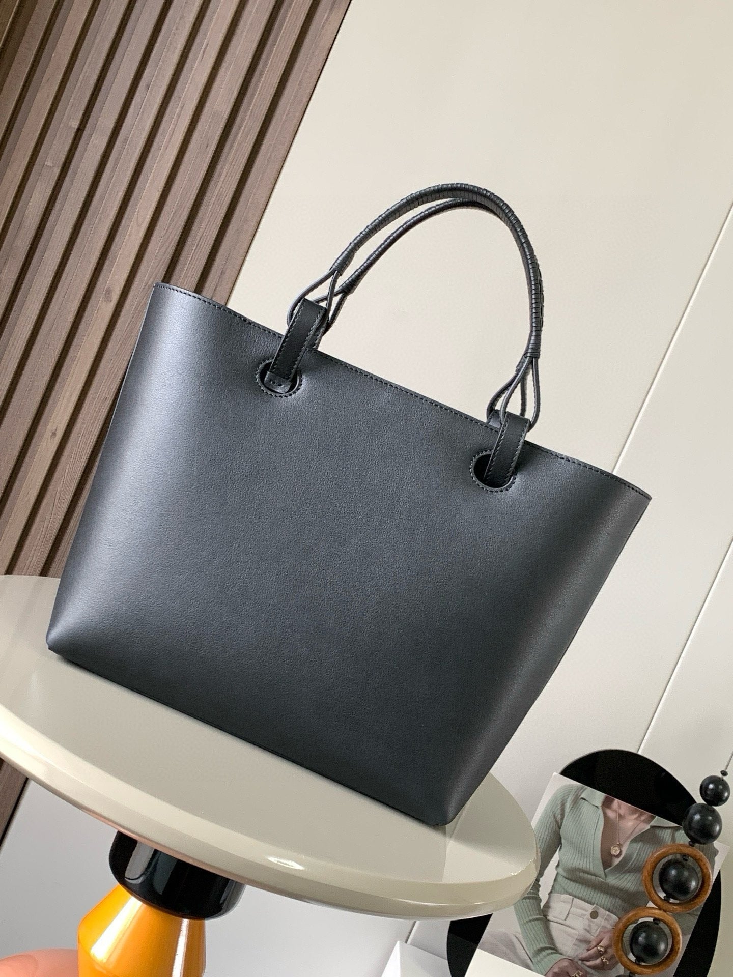 LW Anagram Tote
