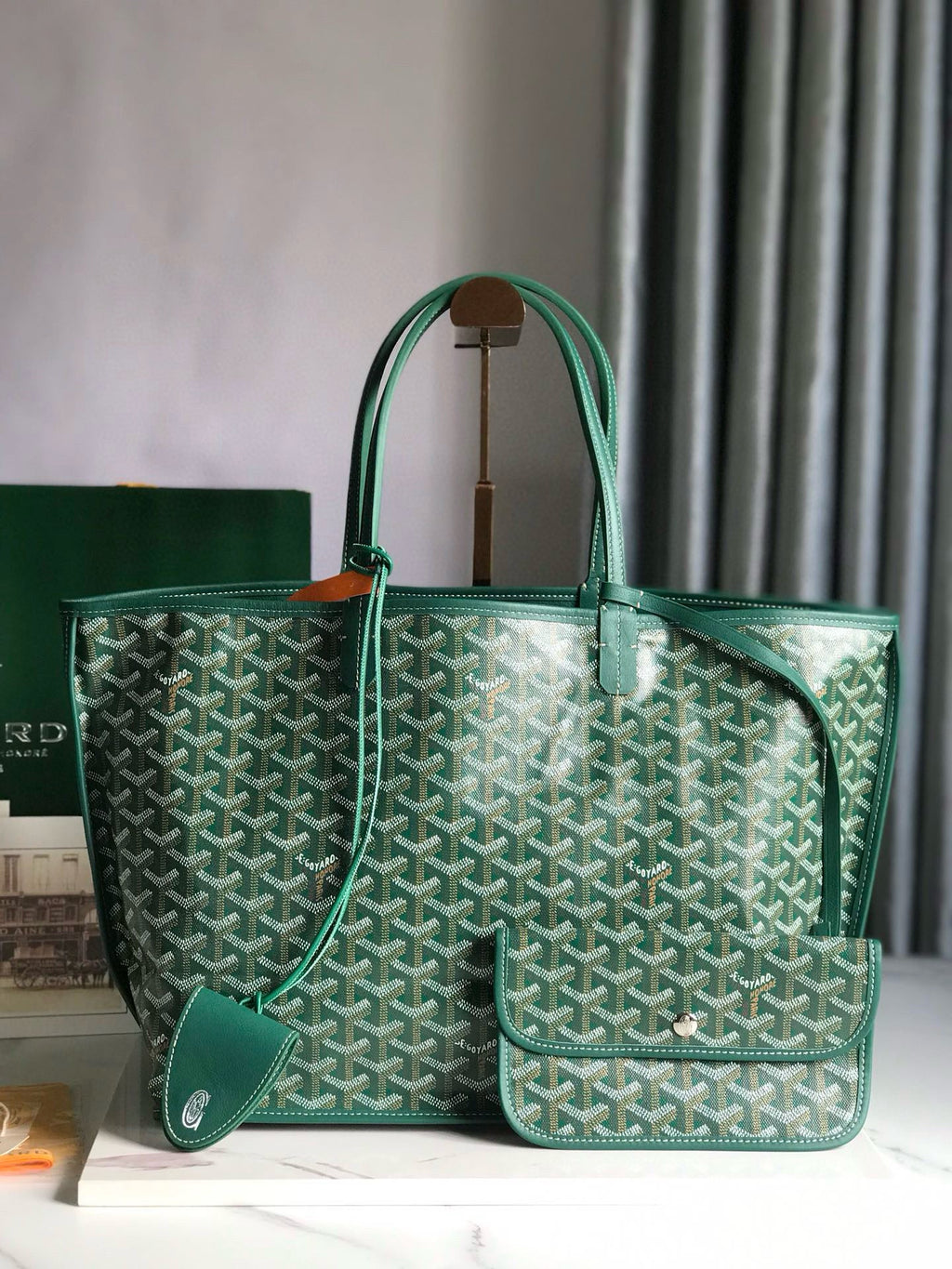 GYD Reversible Anjou