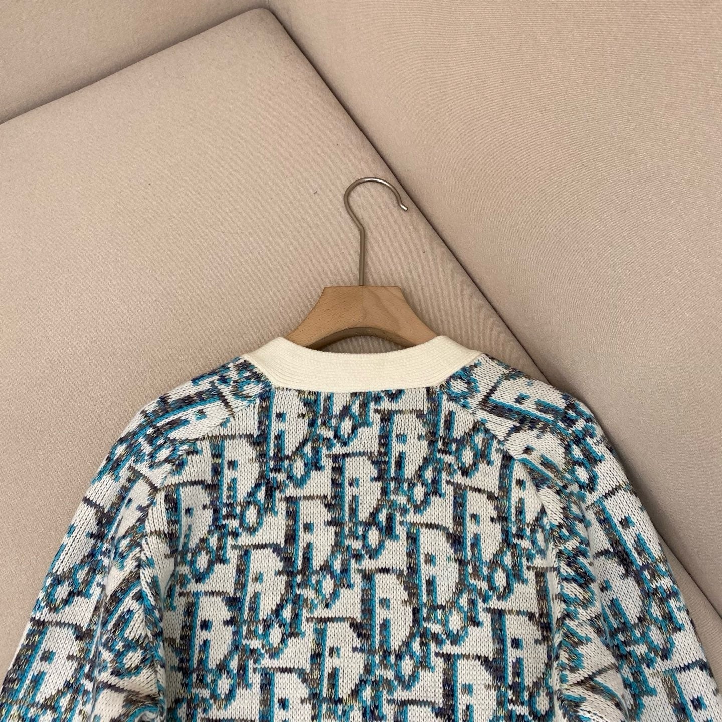 CD Sweater