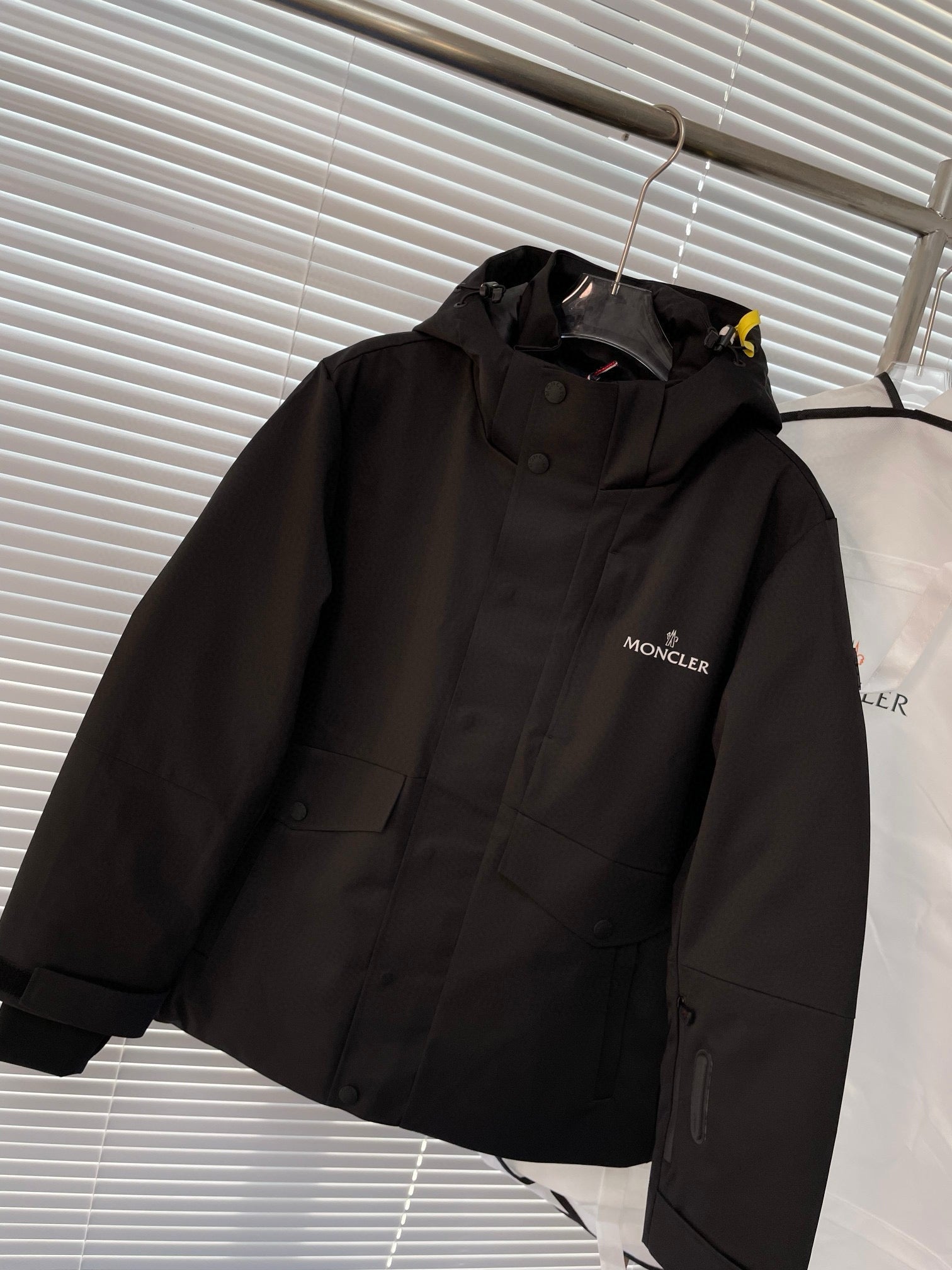 MNC Jacket