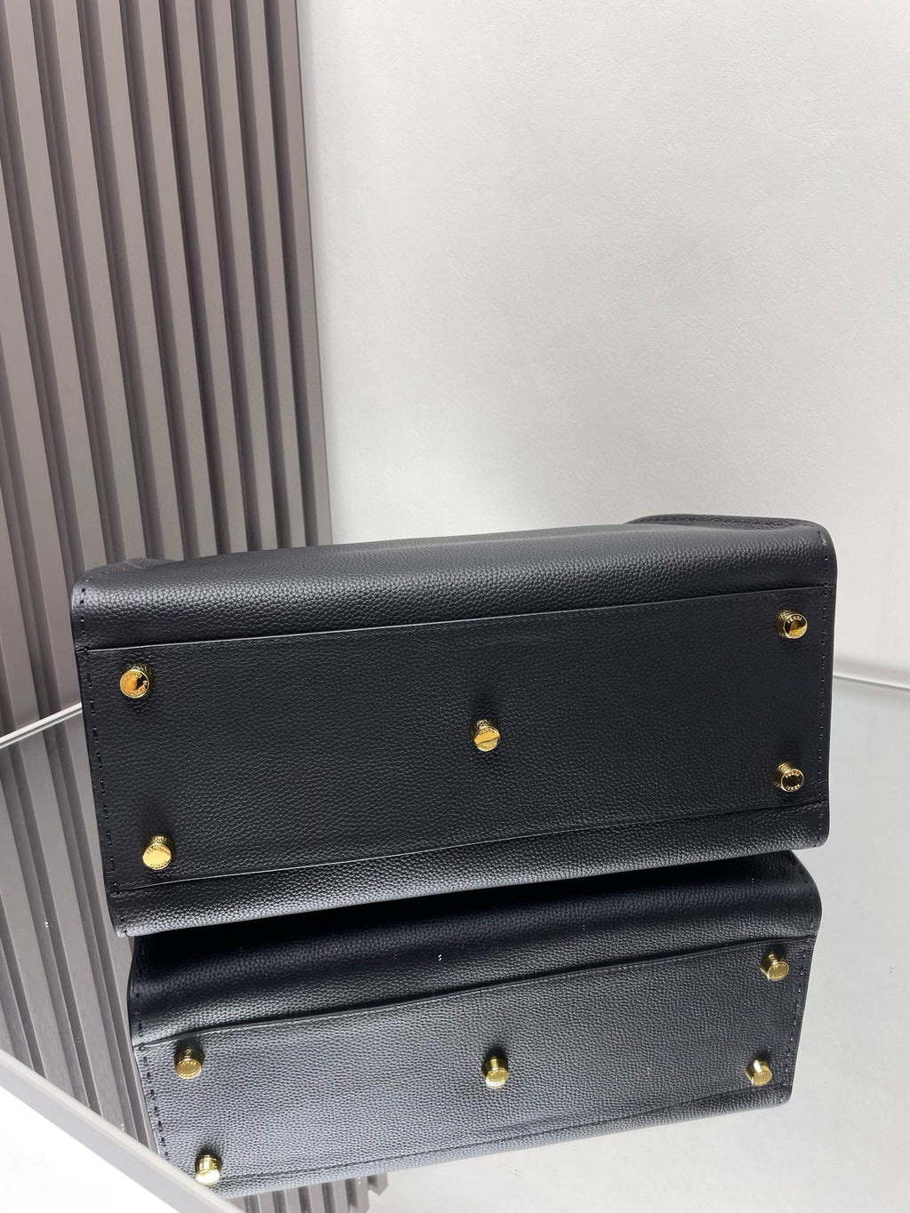 FD Peekaboo Bag