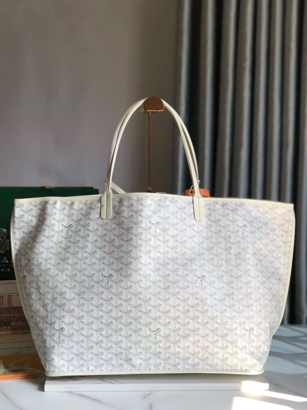 GYD Reversible Anjou