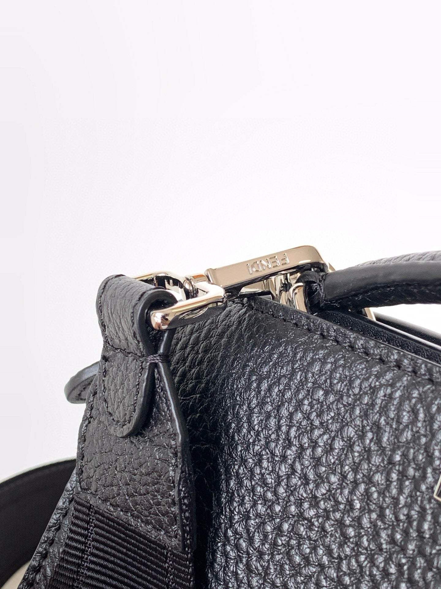 FD Peekaboo Bag