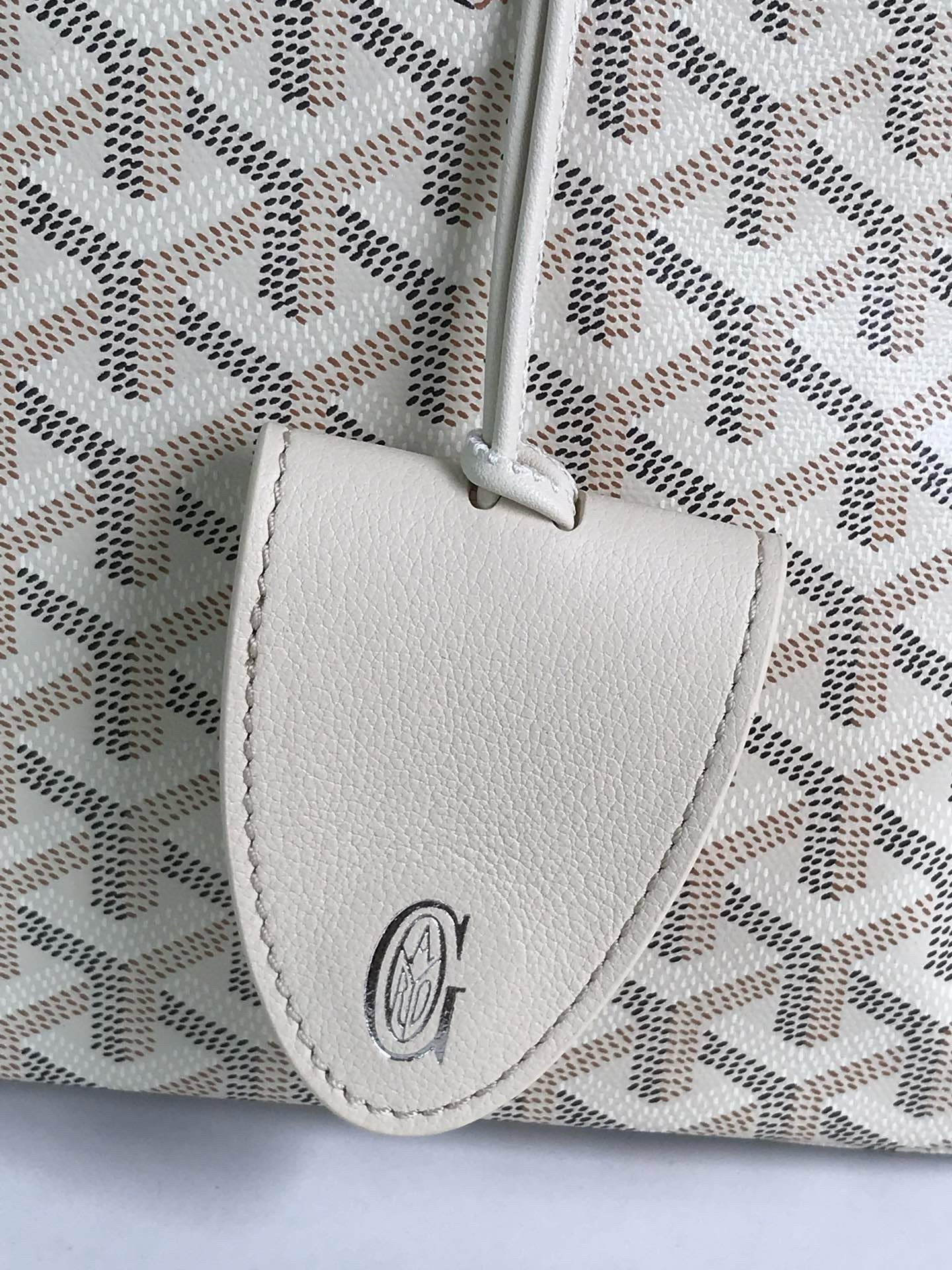 GYD Artois Bag