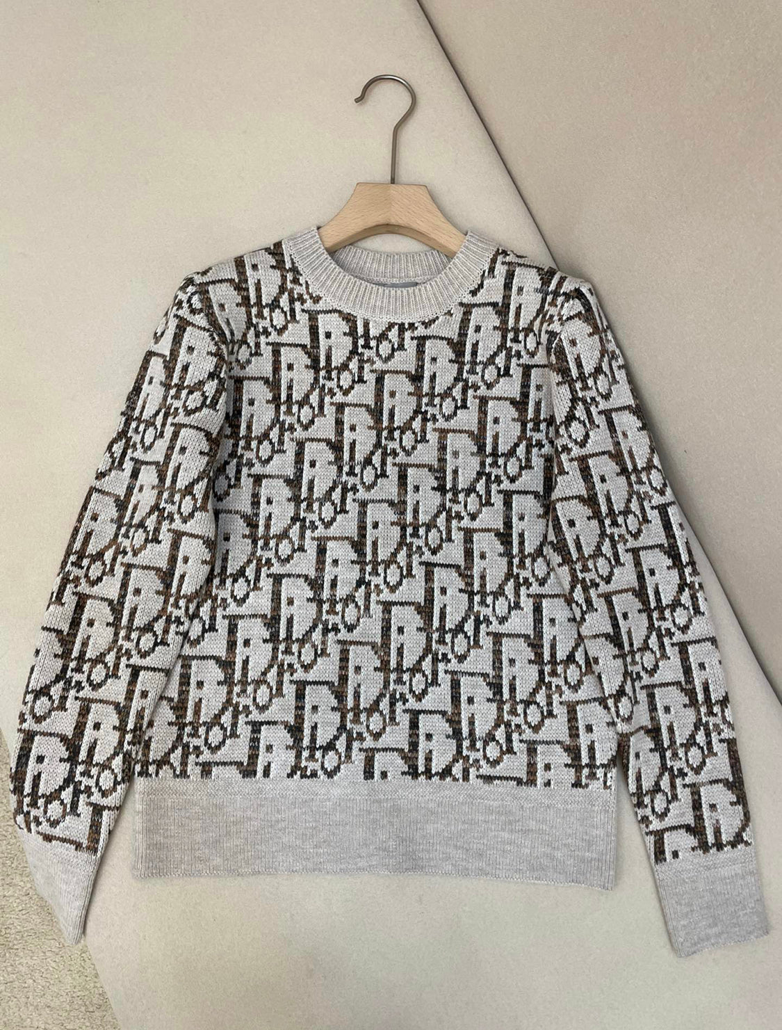 CD Sweater