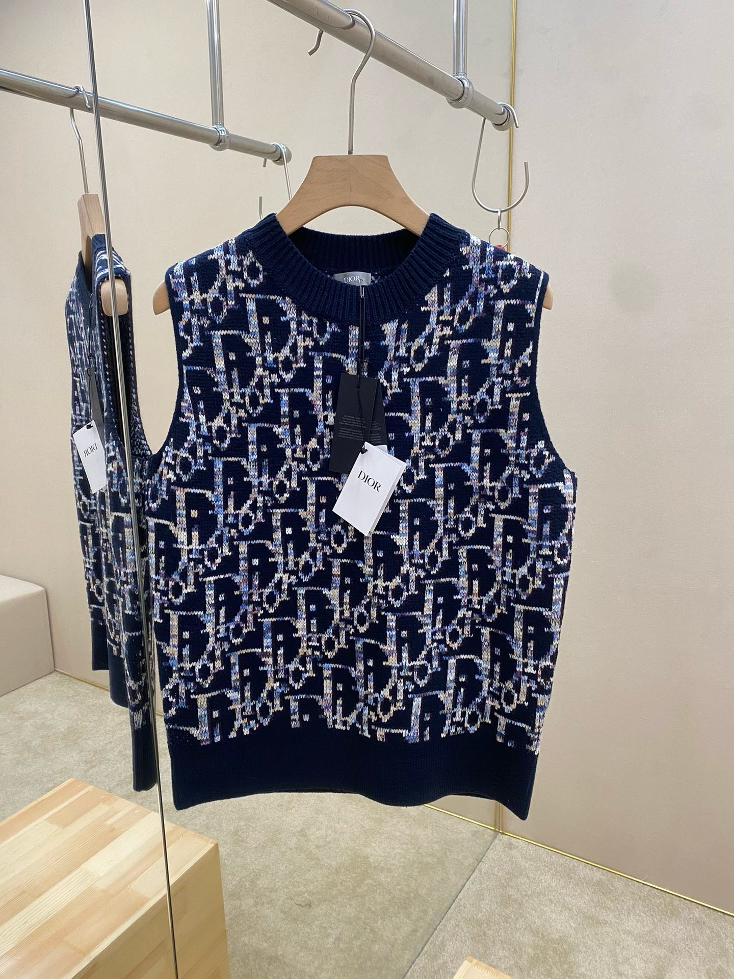 CD Sweater