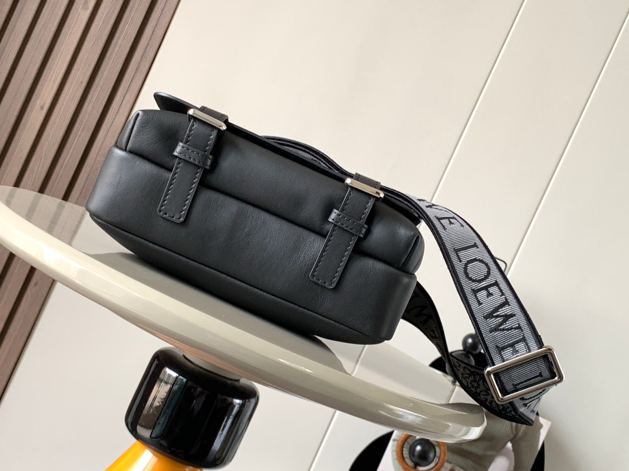 LW Messenger Bag