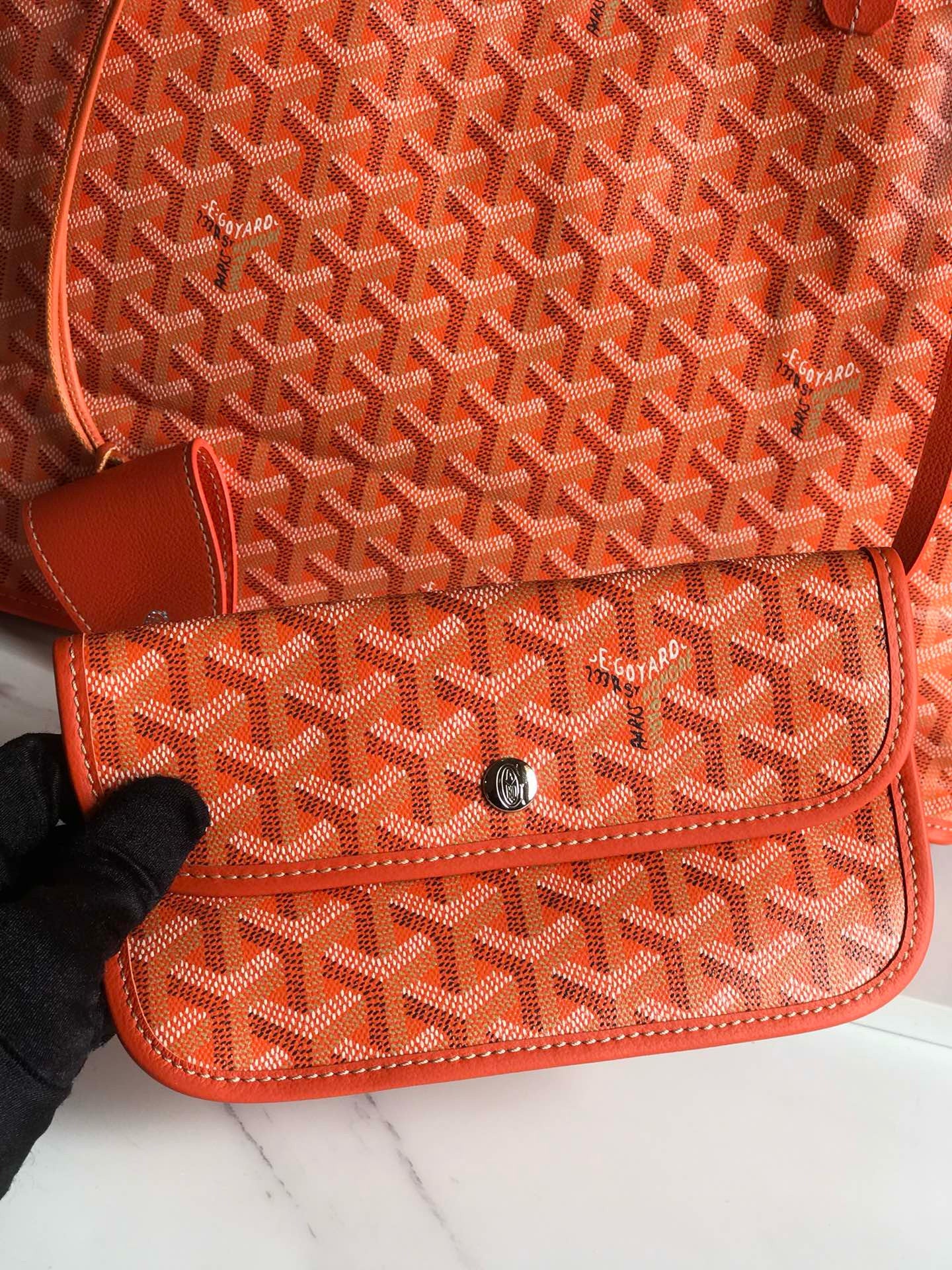 GYD Reversible Anjou
