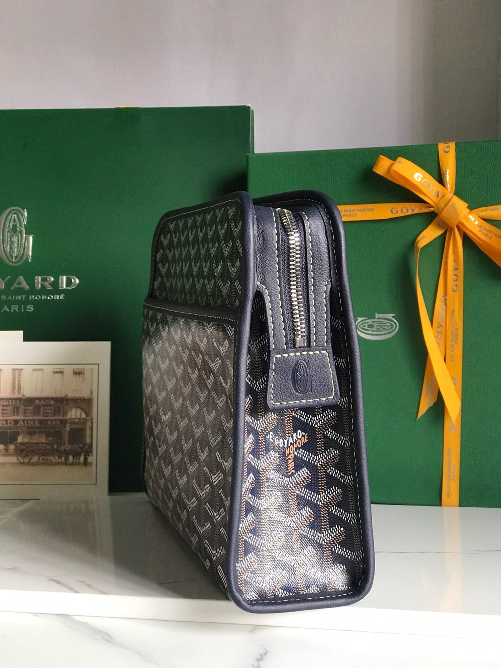 GYD Jouvence Toiletry Bag
