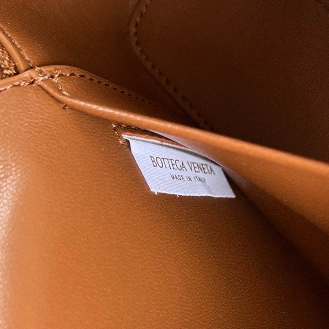 BTV Vanity Case