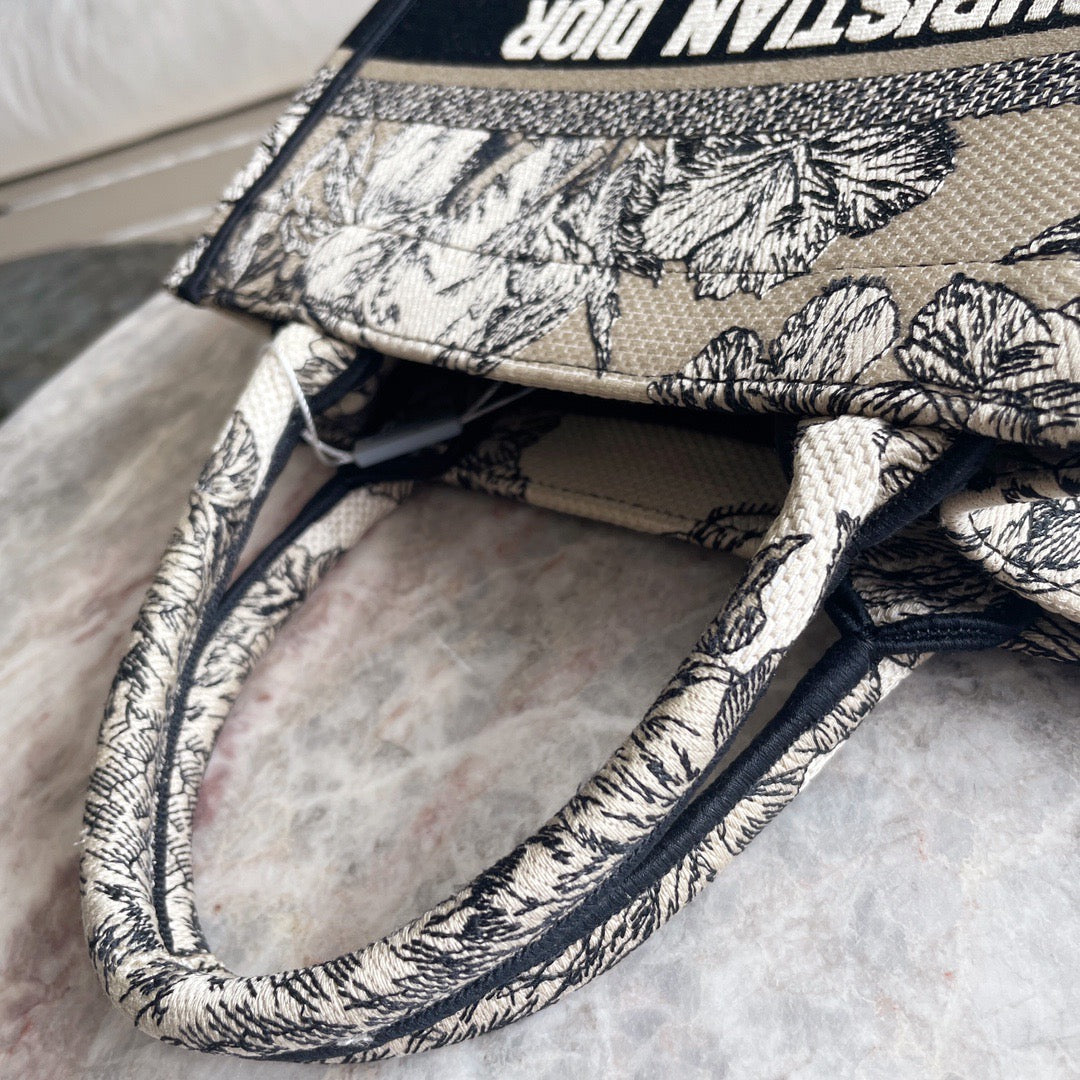 CD Book Tote