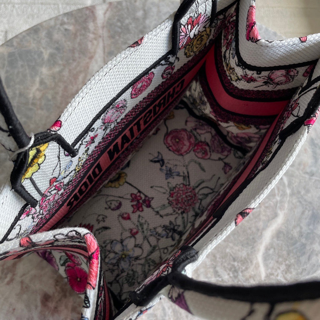 CD Book Tote
