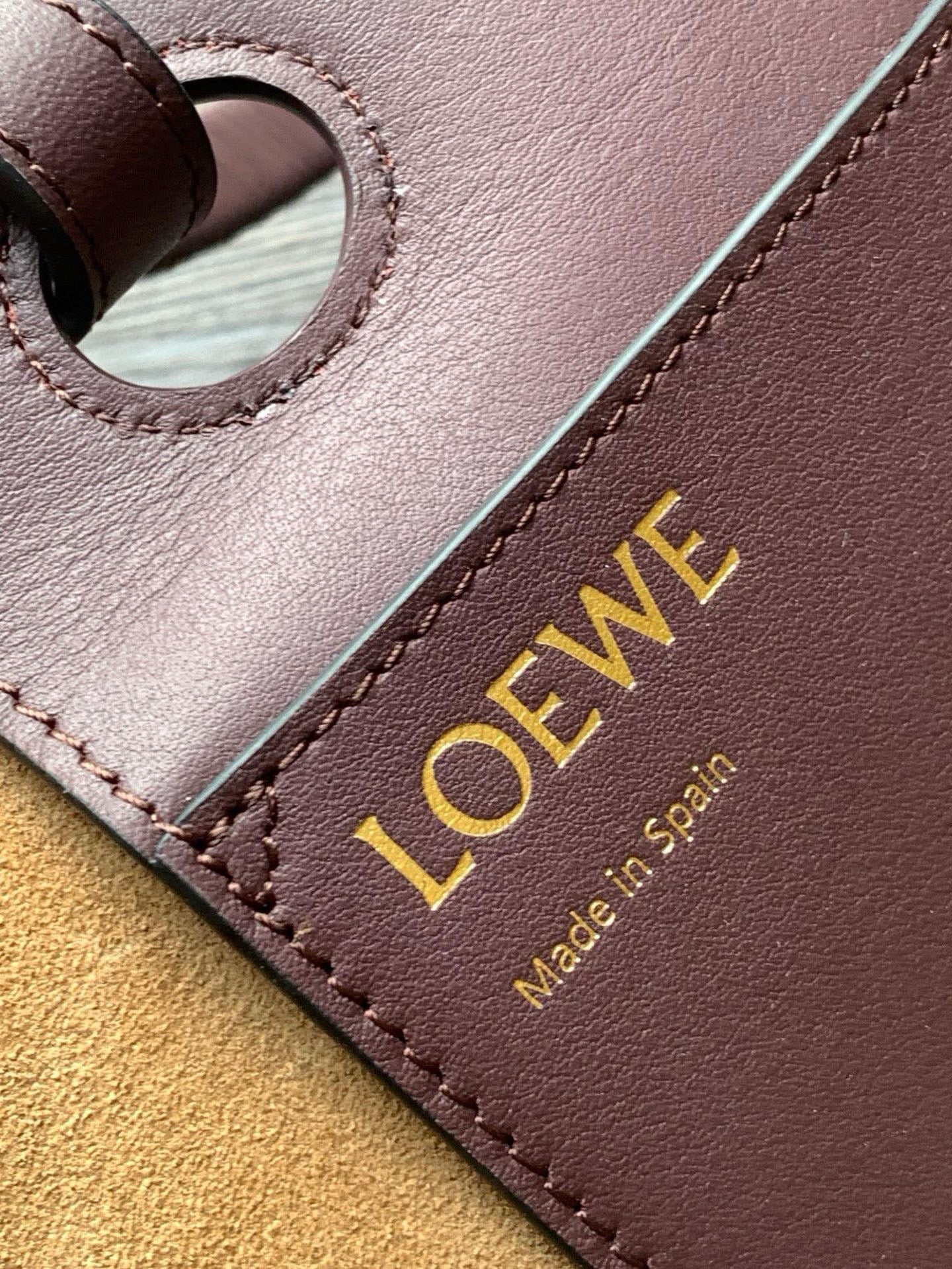 LW Anagram Tote