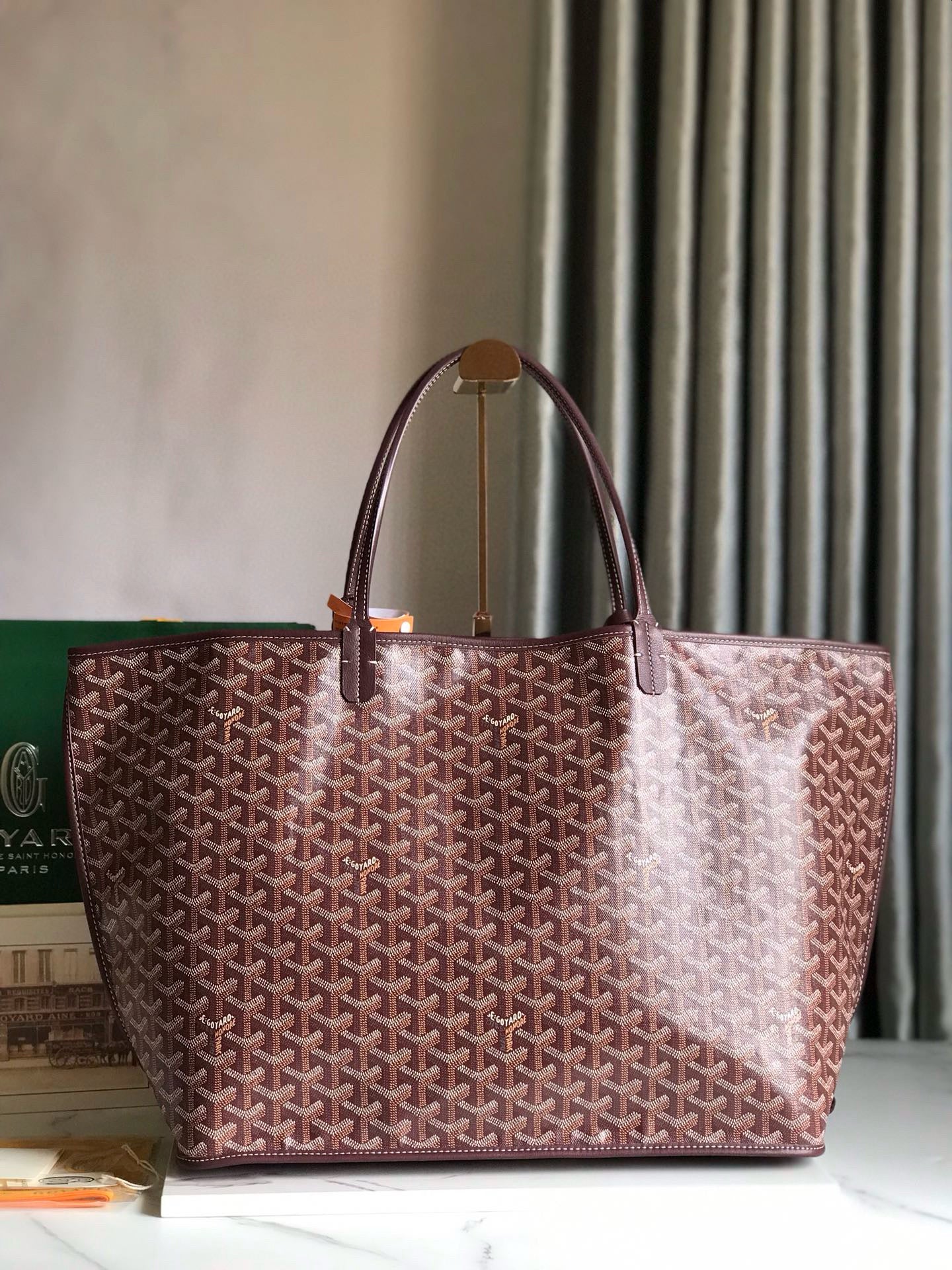 GYD Reversible Anjou