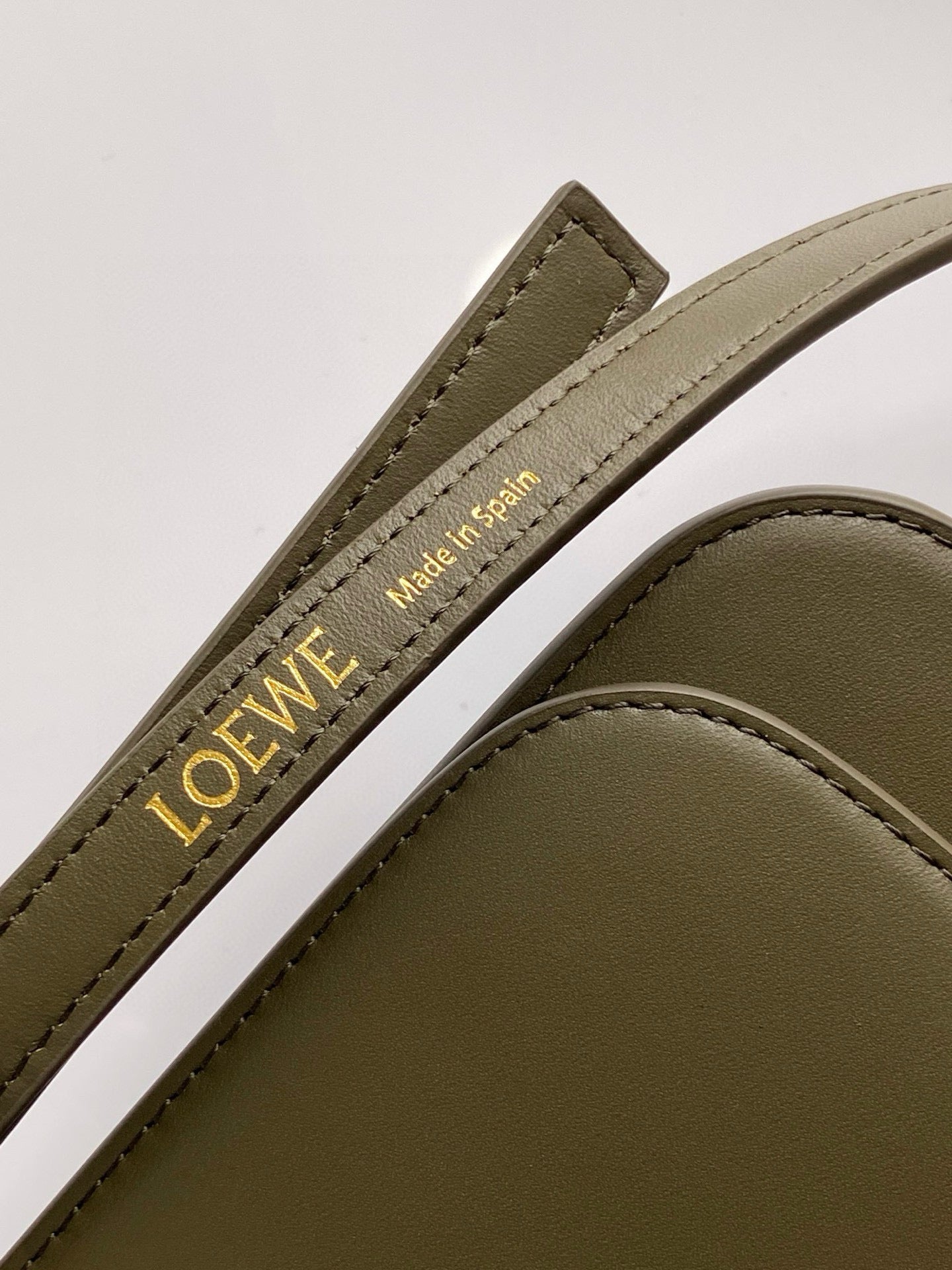 LW Goya Leather