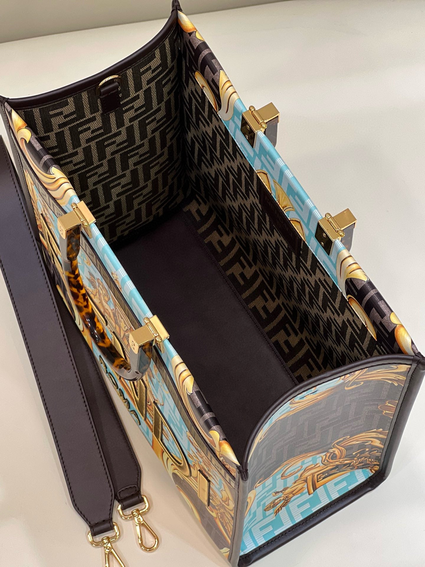FD Sunshine Tote