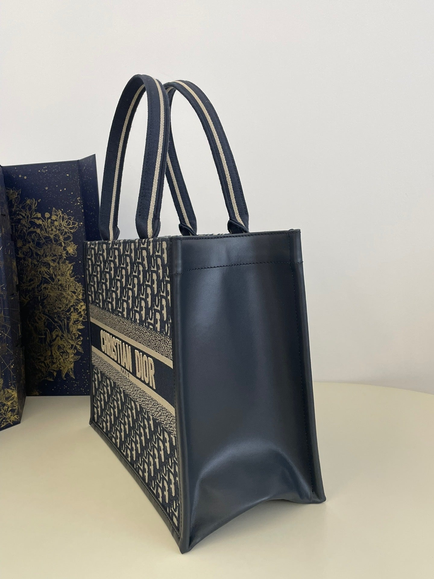 CD Book Tote