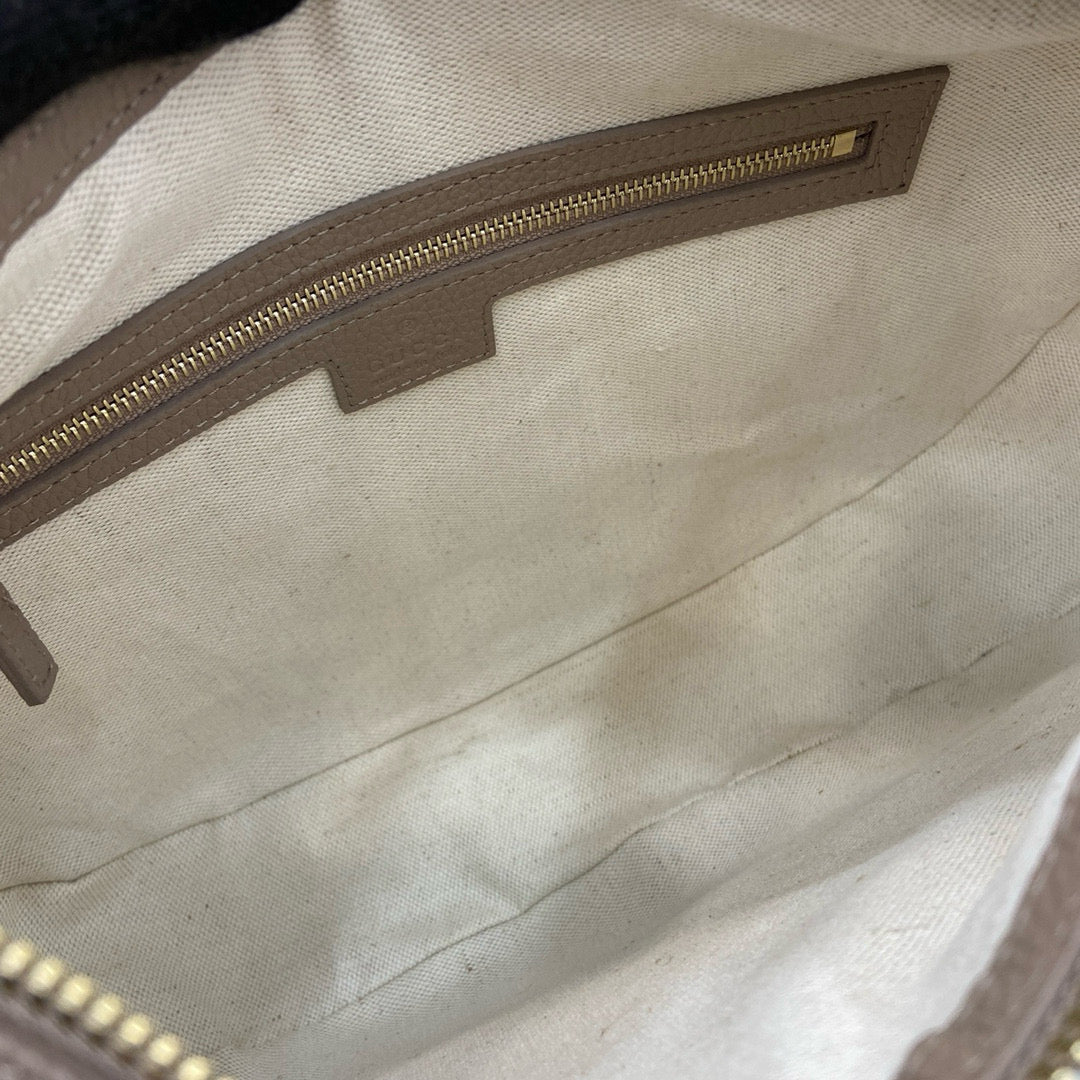 GC Emblem Shoulder Bag