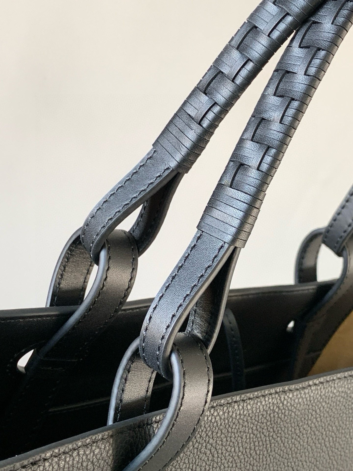 LW Anagram Tote