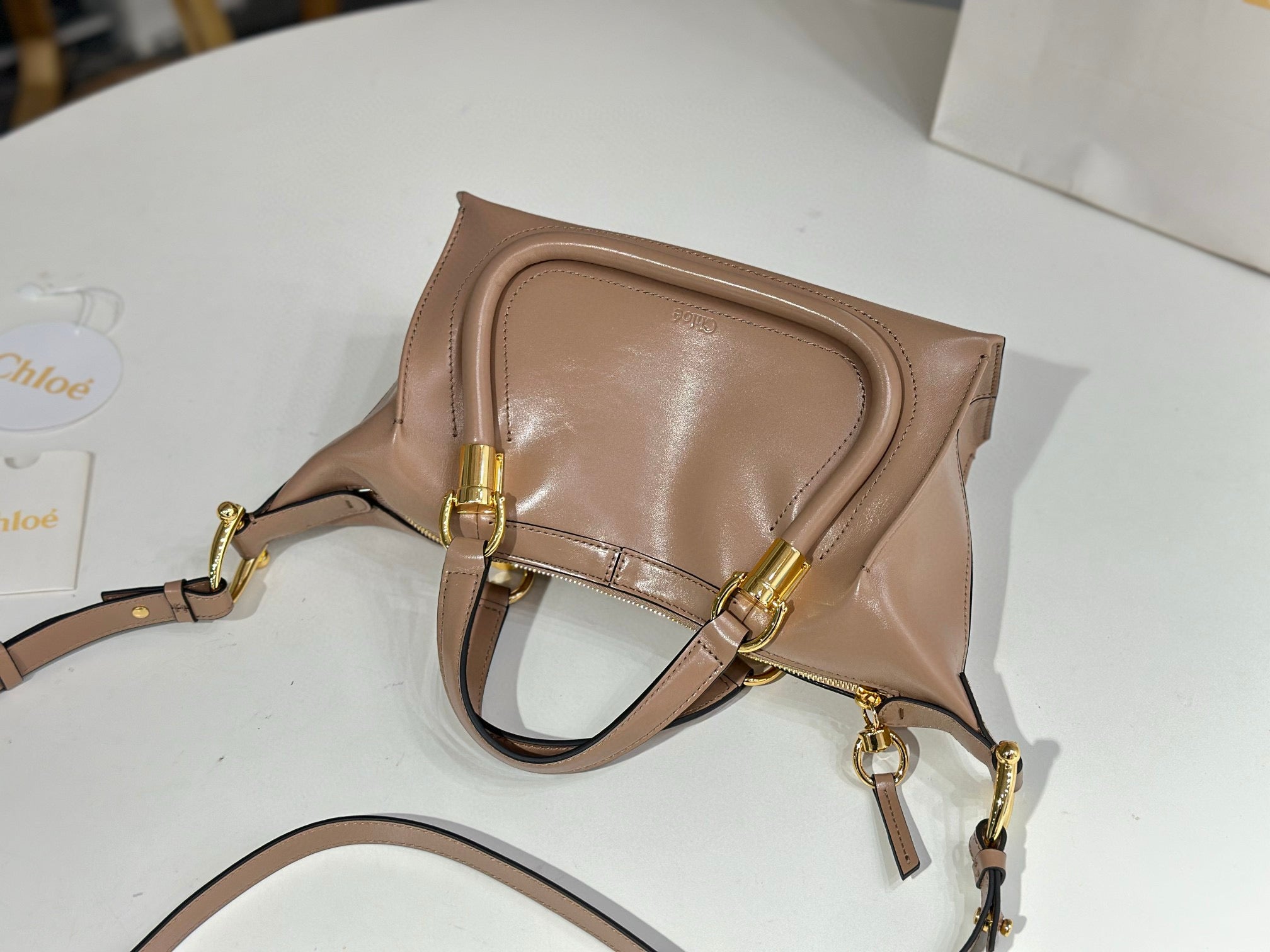 CHL Marcie Hobo