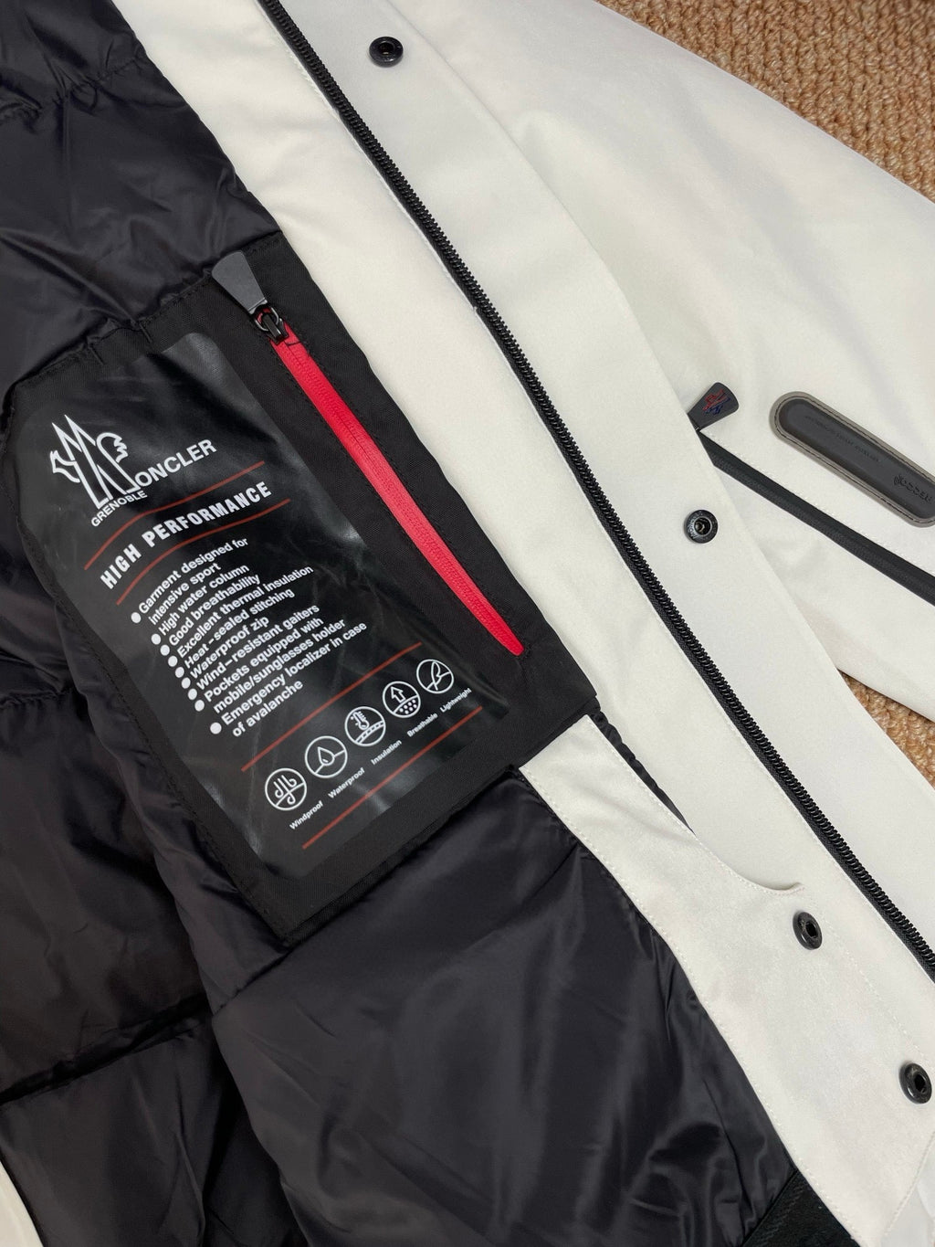 MNC Windbreaker