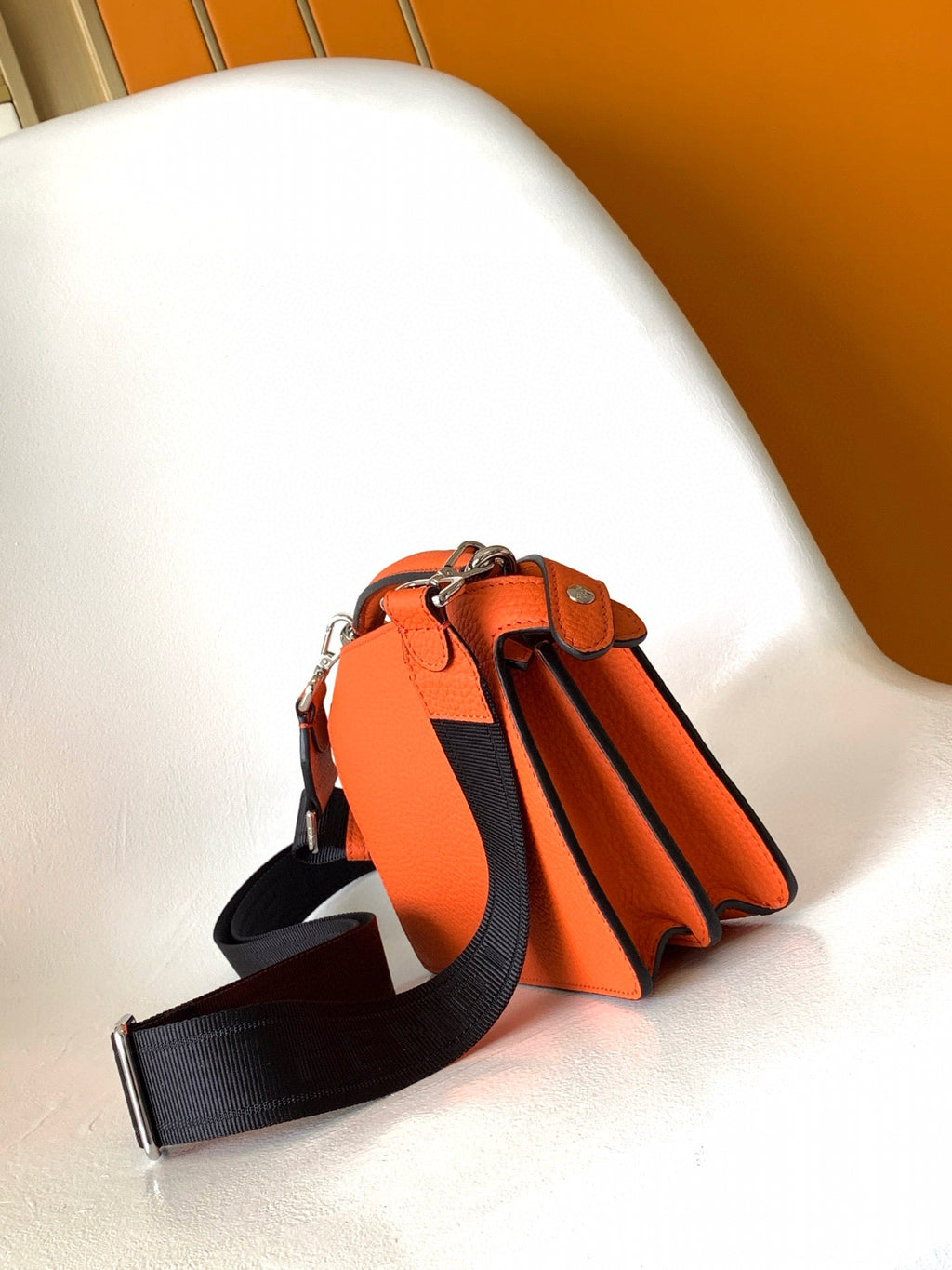 FD Peekaboo Bag