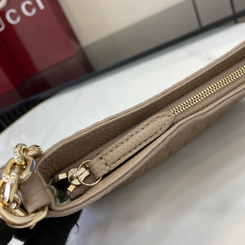 GC Emblem Shoulder Bag
