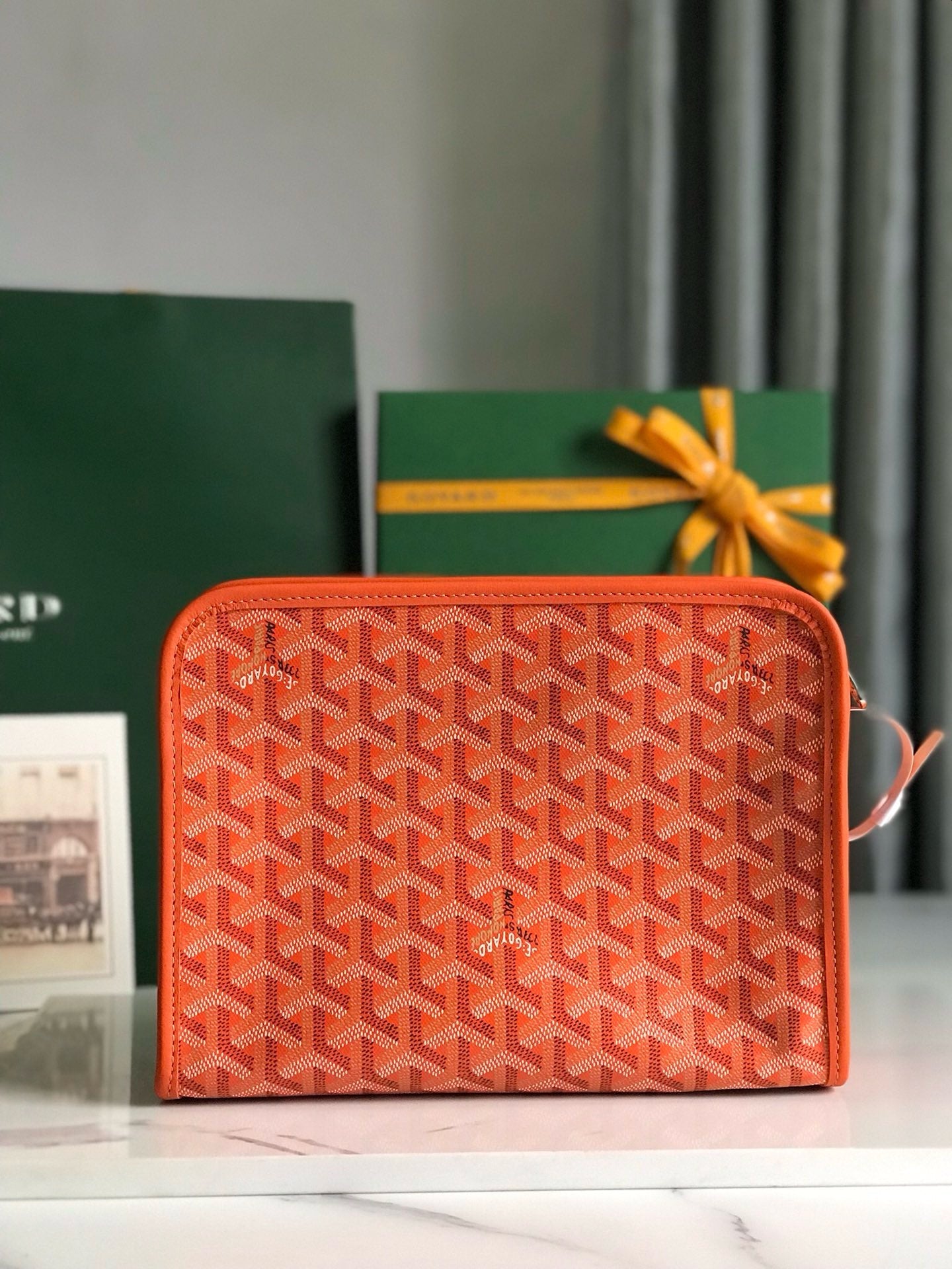 GYD Jouvence Toiletry Bag