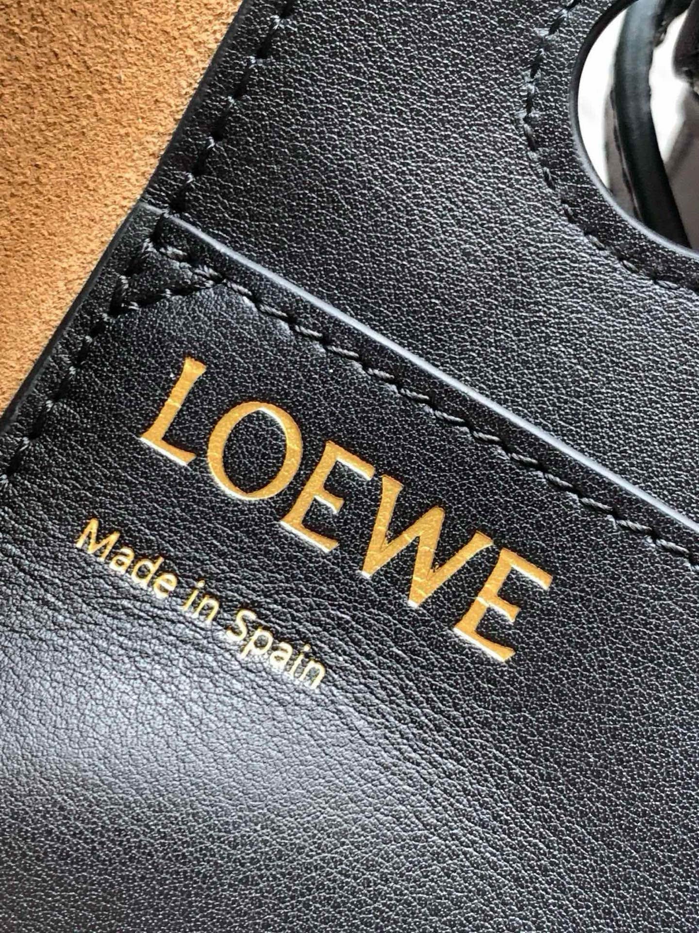 LW Anagram Tote