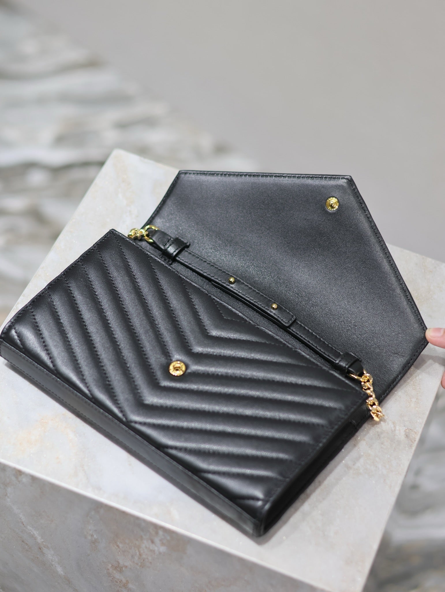 YVT Envelope