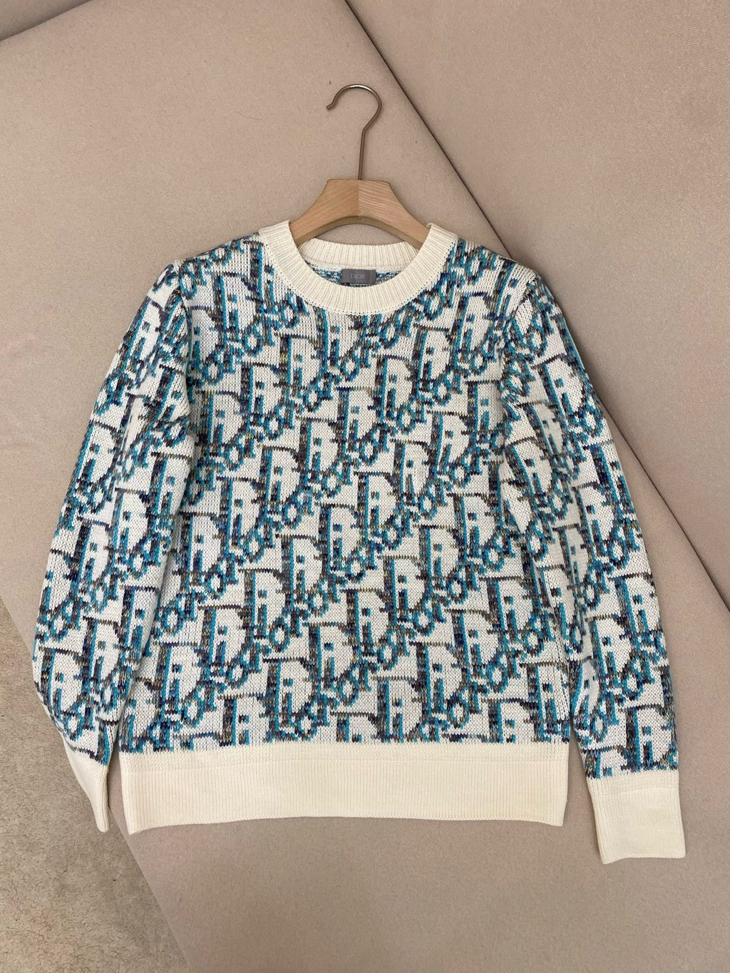 CD Sweater
