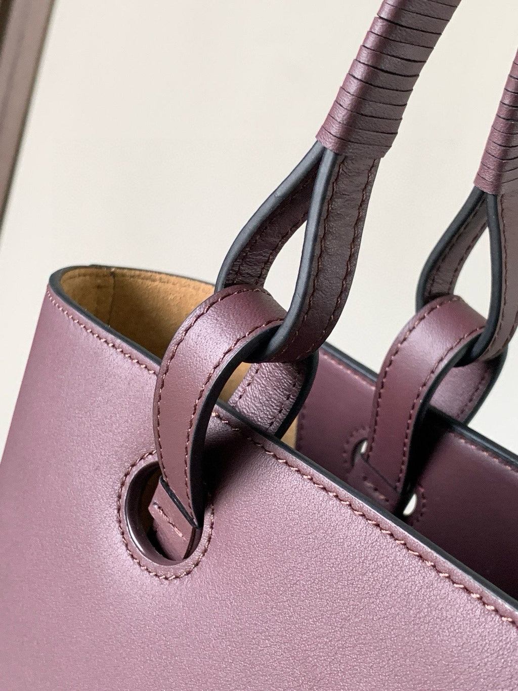 LW Anagram Tote