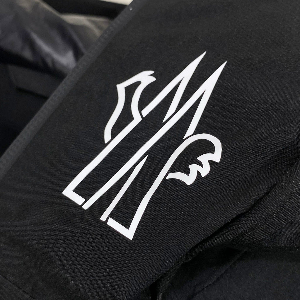MNC Windbreaker