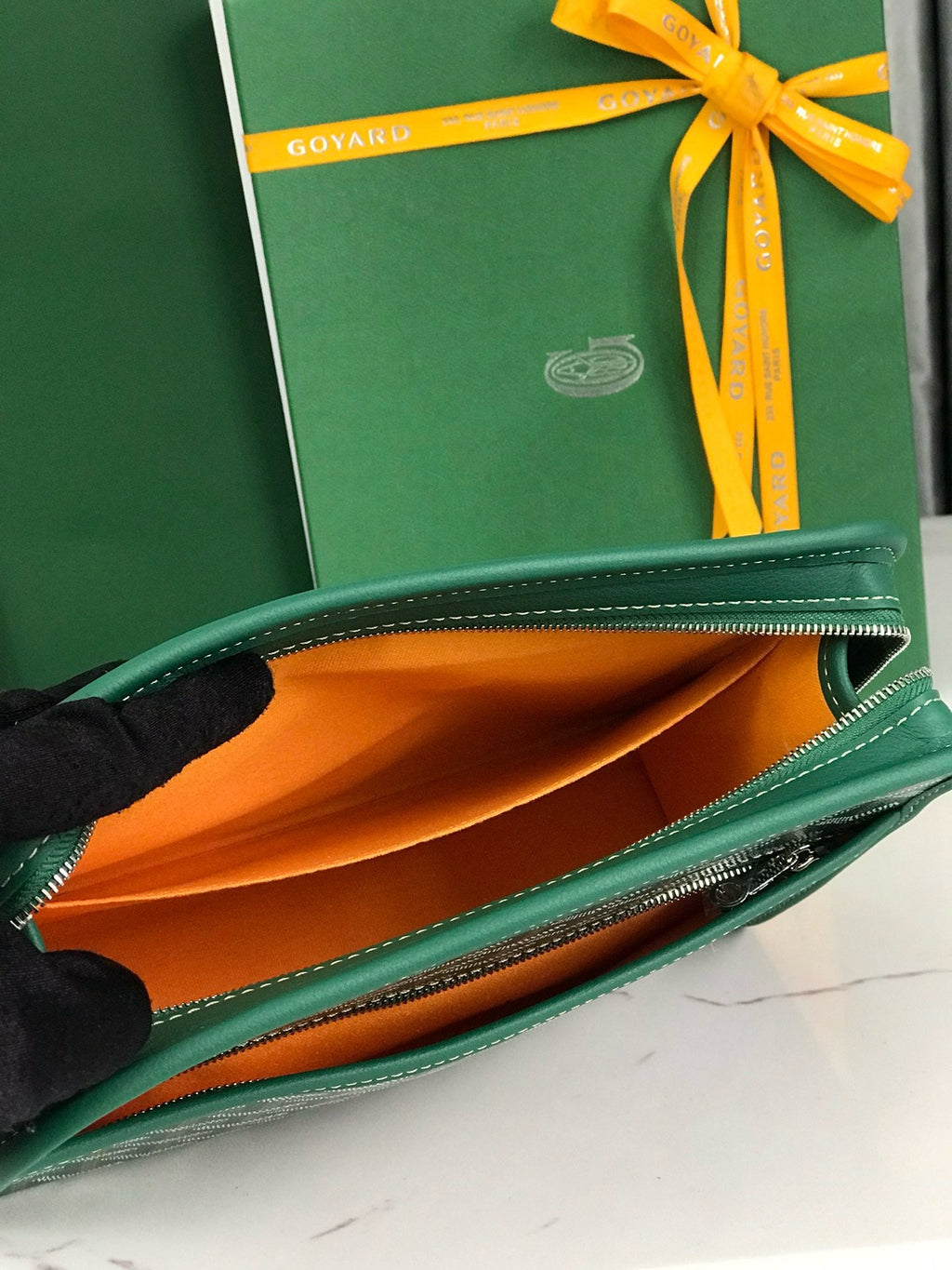 GYD Jouvence Toiletry Bag