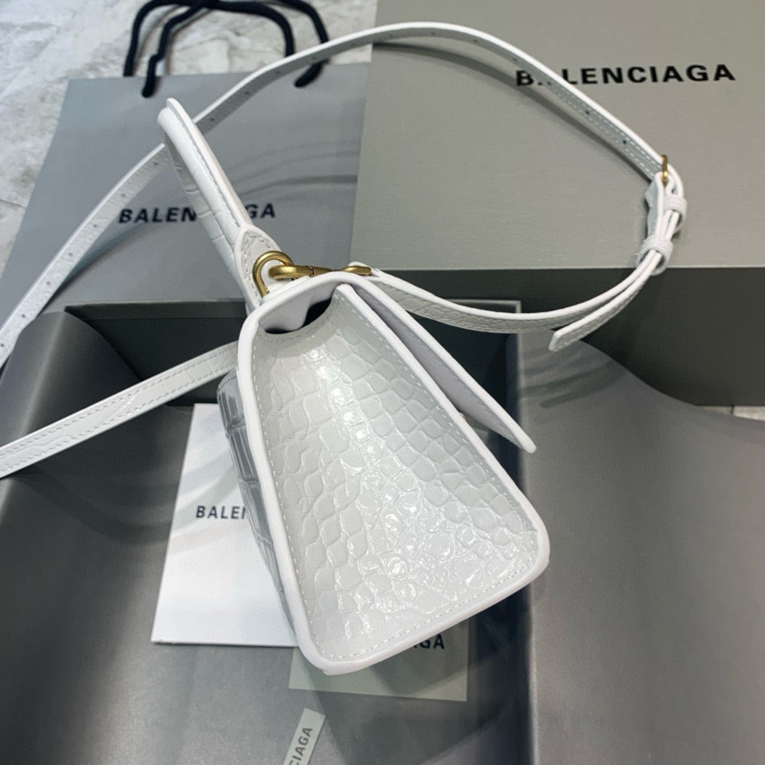 BLC Hourglass Mini