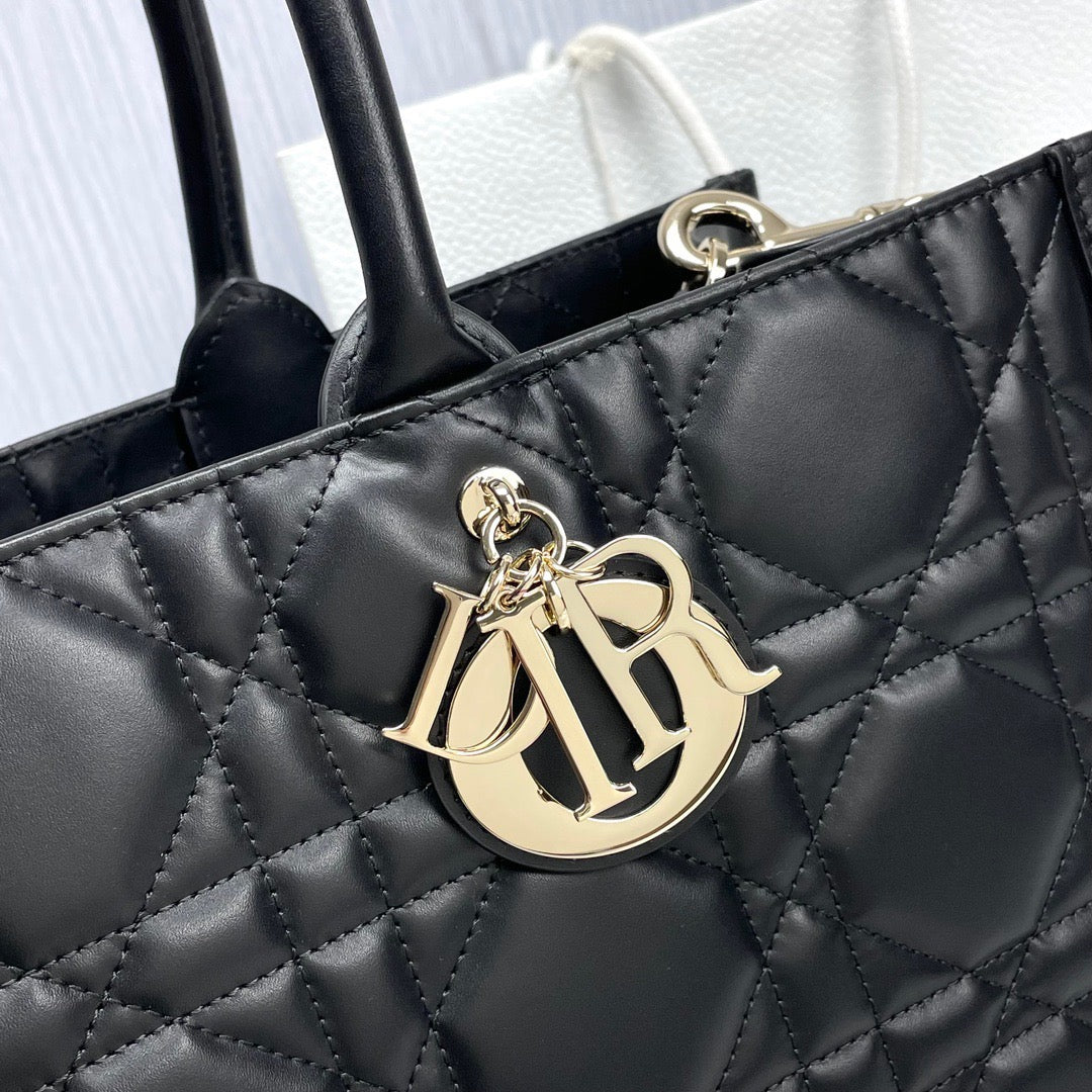 CD Tote