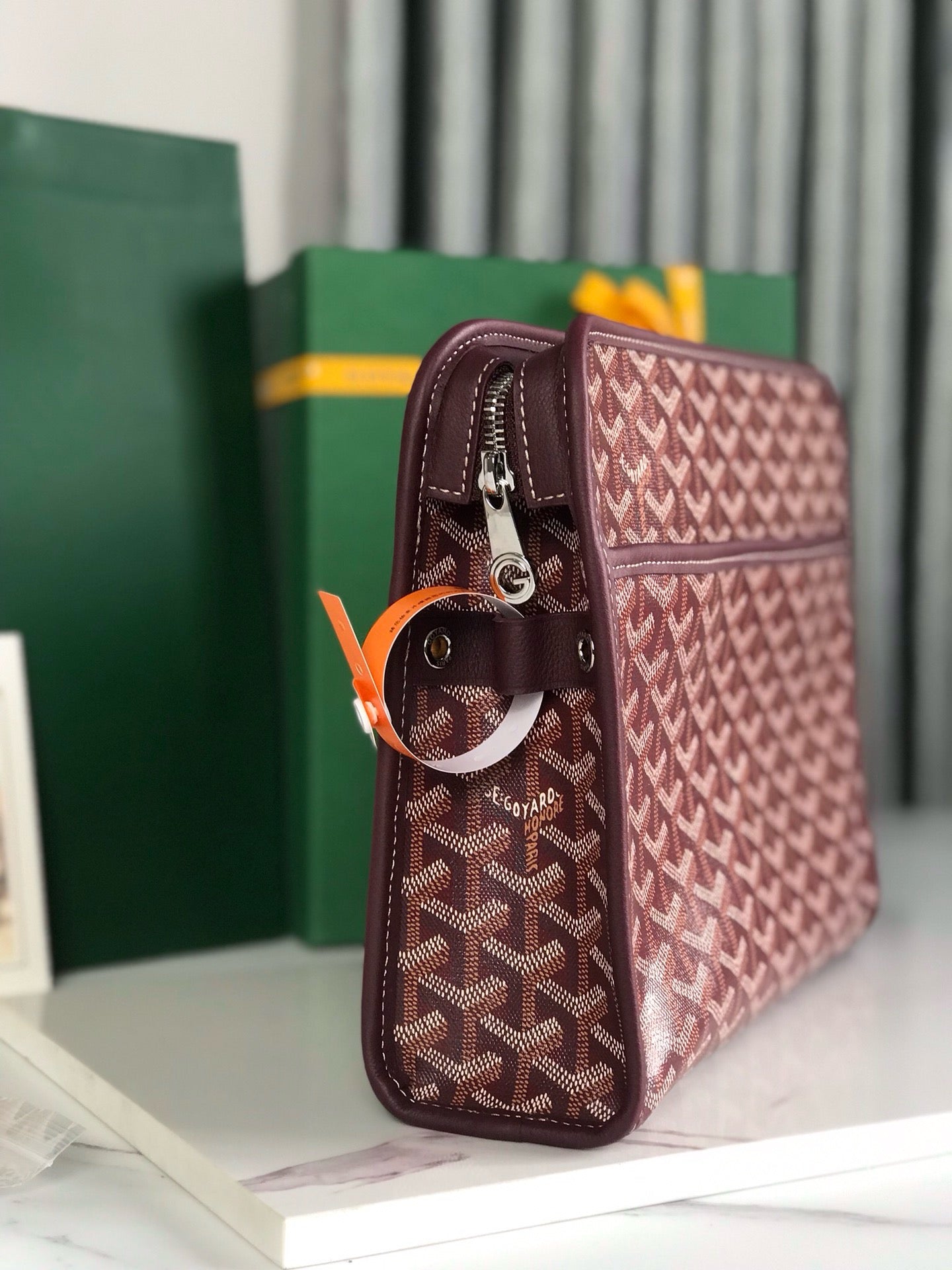 GYD Jouvence Toiletry Bag