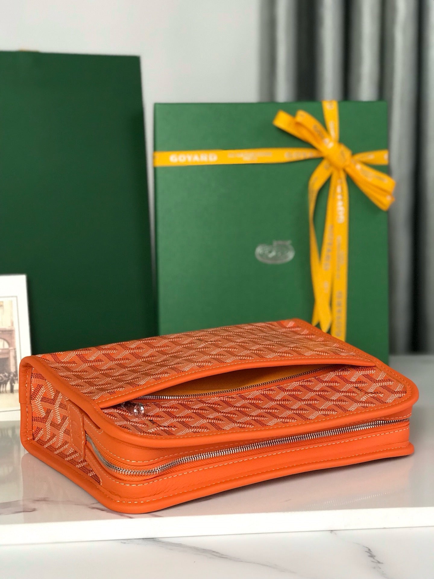 GYD Jouvence Toiletry Bag