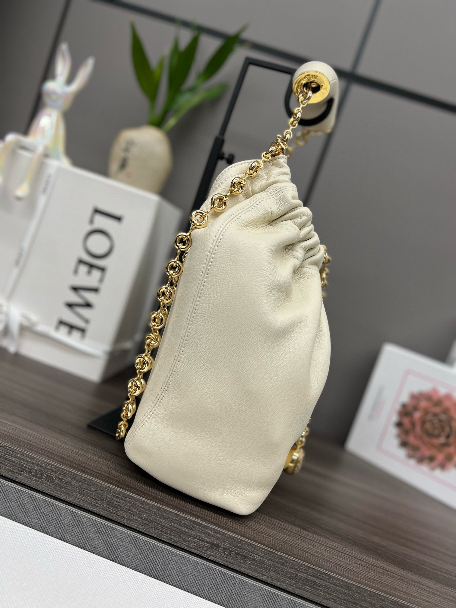 LW Squeeze Purse