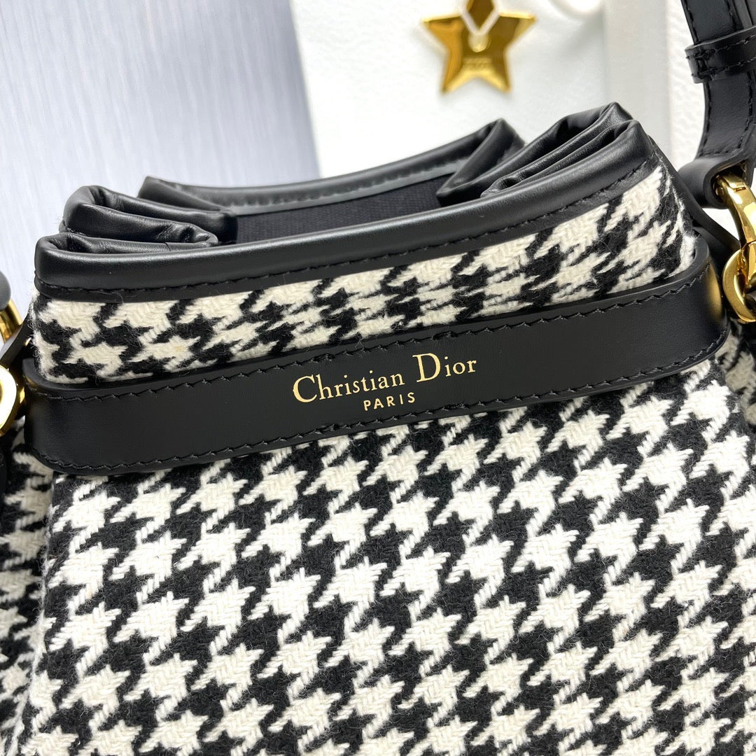 CD C’est Handbag