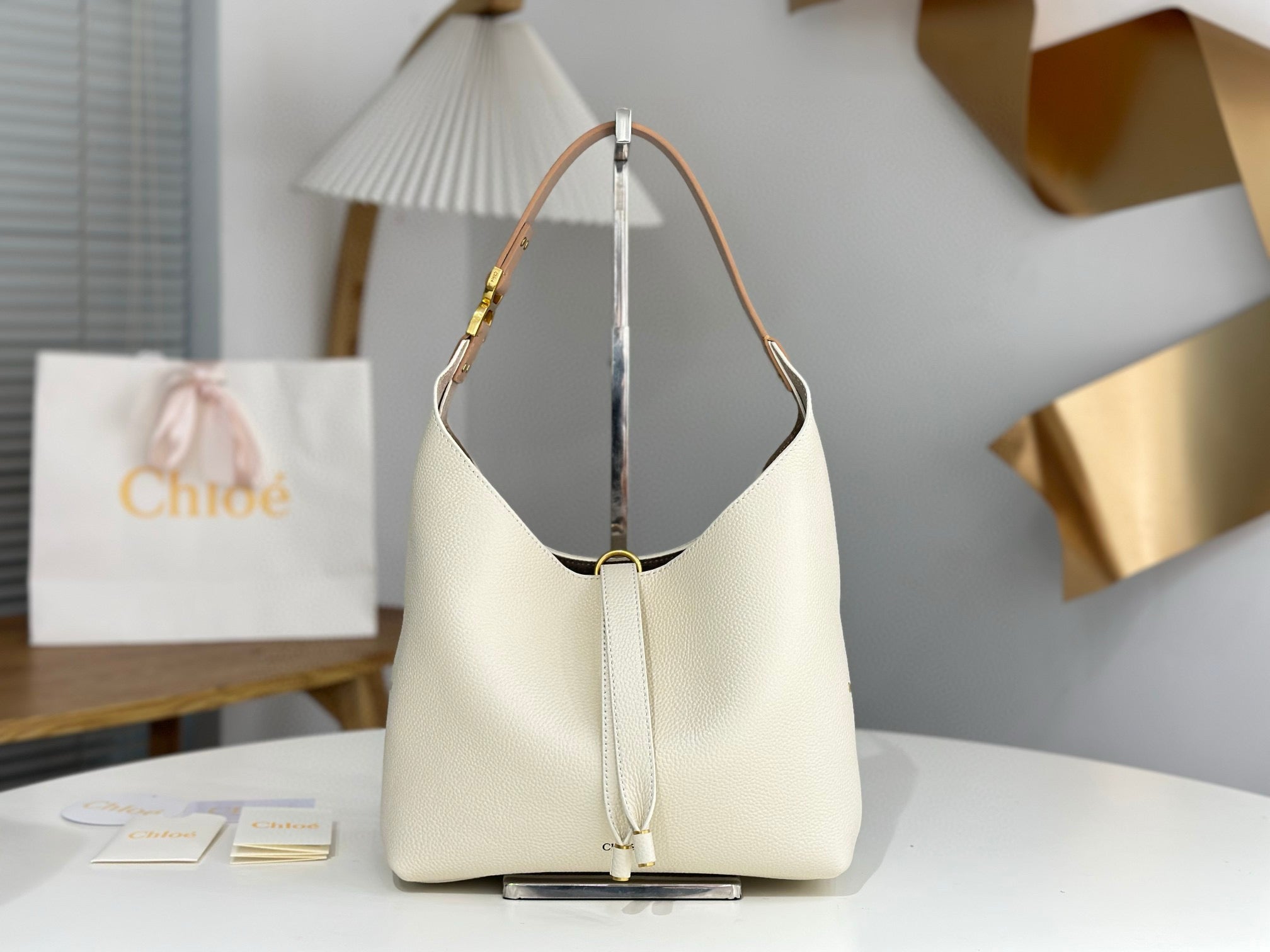 CHL Marcie Hobo